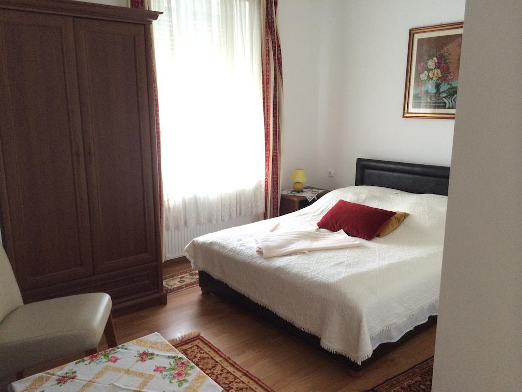 Villa Rubin Panzio Hajdúszoboszló Habitación foto